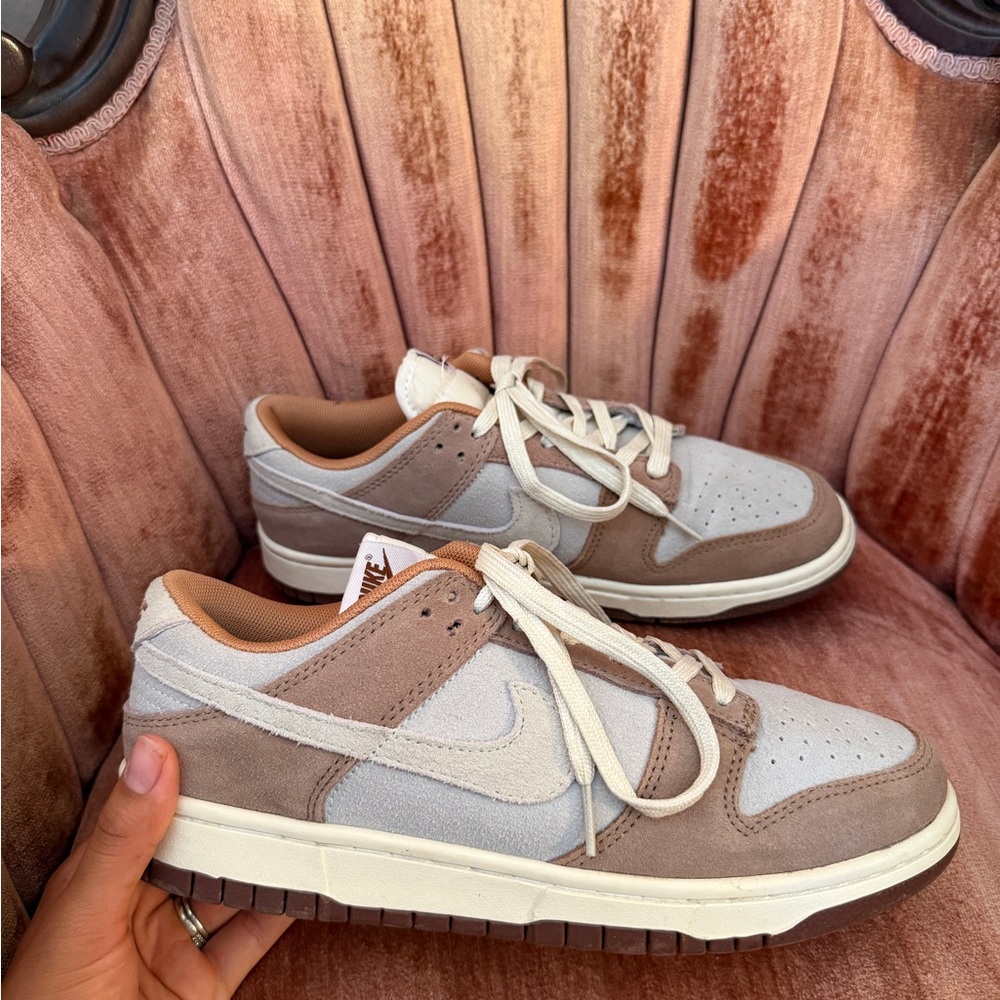 Nike Dunk Low Medium Curry 8.5 Men’s 10 Women’s